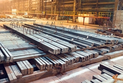 Стальной квадрат горячекатаный Ст3, 10х10
